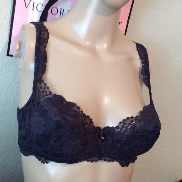 Very sexy black lace bra with wide straps - Picture 2 of 6